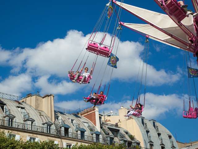 Activités enfants Paris - La fête foraine du Jardin des Tuileries