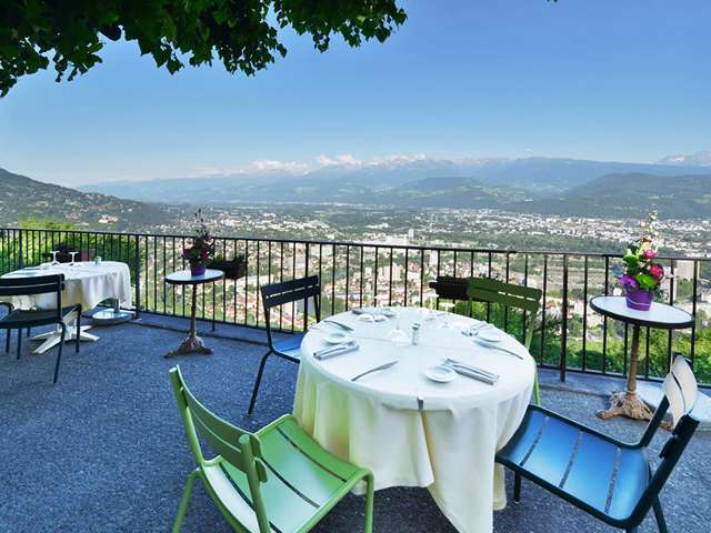 Restaurant panoramique Grenoble - Le Pèr'Gras