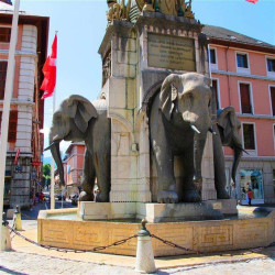 Les Fontaines Insolites de France
