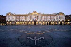 place_capitole_toulouse