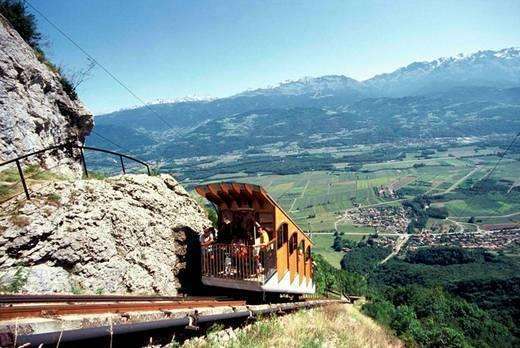 funiculaire-de-saint-hilaire-de-touvet-saint-hilaire-du-touvet