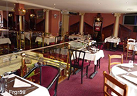 Café de Paris ambiance